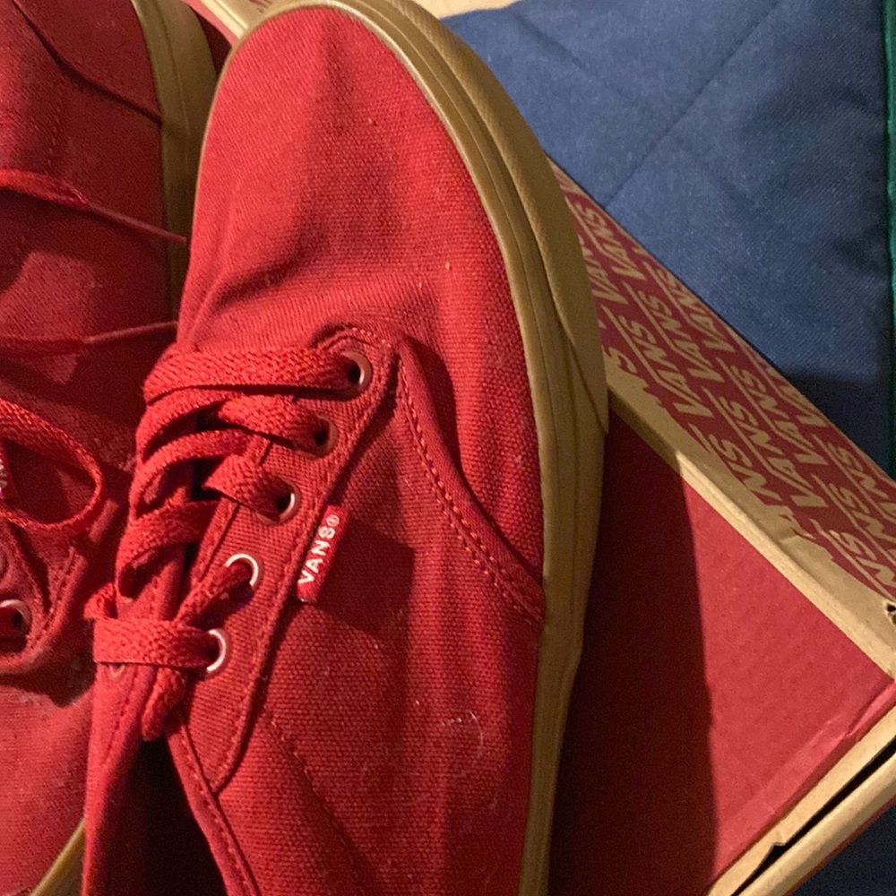 Mens casual sneakers